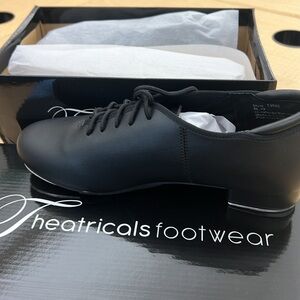 Theatricals tap shoes